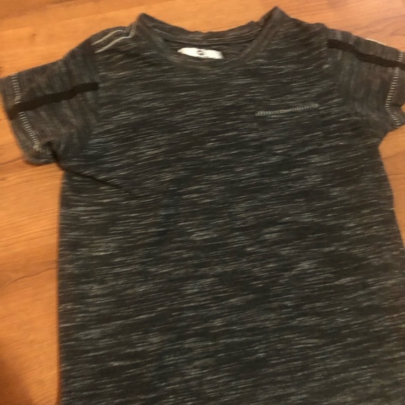 Akademiks SECRET POCKET gray T-shirt - Picture 1 of 3